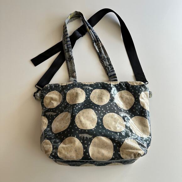 Ribbon Street Suki Wolf Moon Coated Cotton Art to Wear Tote Shoulder Bag - Picture 2 of 11